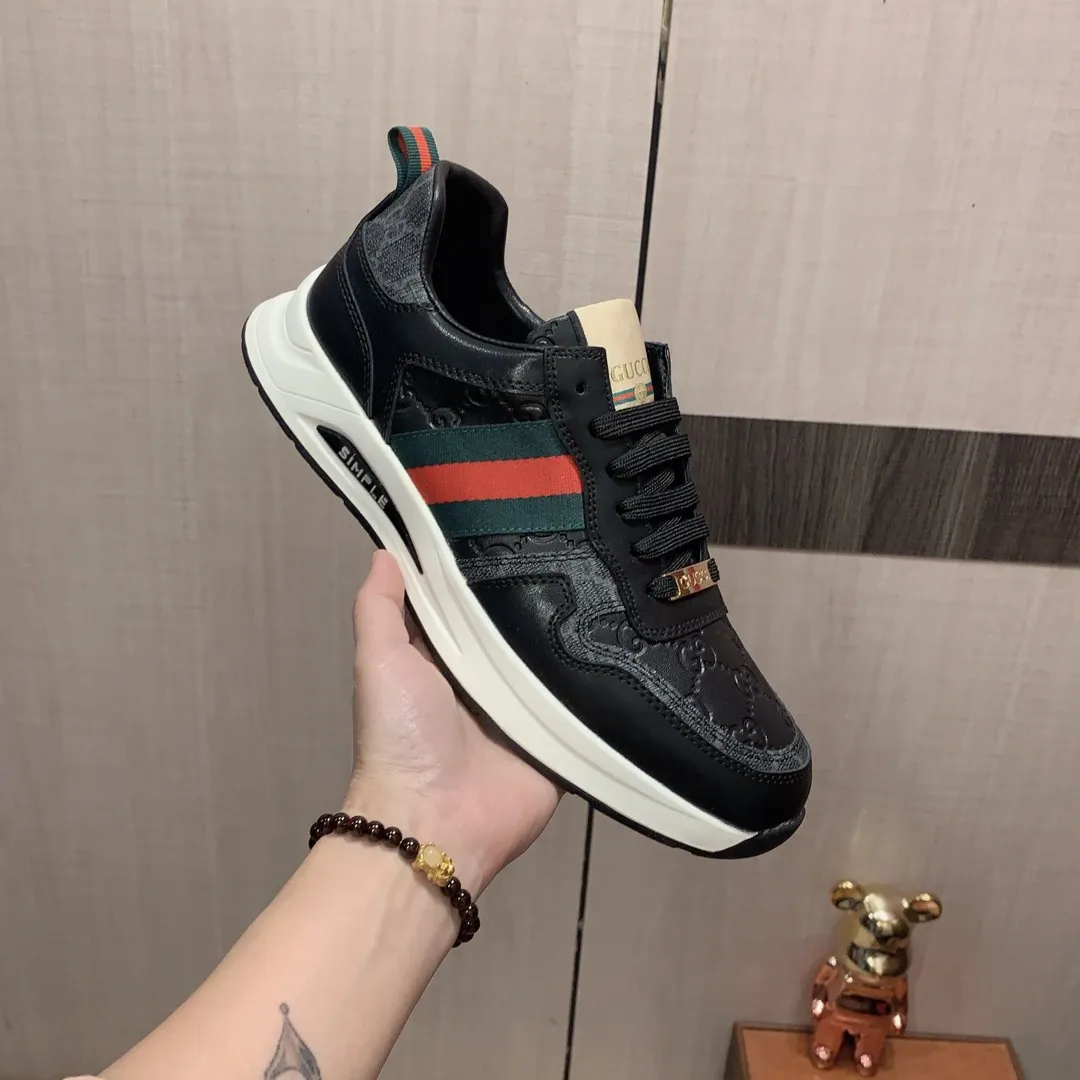 Men's Men's Shoes💰420💰💰🎩🎩[Lightning][Lightning] "Gucci*" The latest and most popular casual sports shoes, top brand [seduce] luxury~purchase, top~quality. [Strong] The upper is made of imported breathable cowhide with material ➕ breathable sheepskin feet (•) and fine workmanship. The original stylish and stylish soft rubber wear-resistant and non-slip outsole is light and comfortable on the feet. The real thing looks better when photographed in real life. 122: code: 38-44, can be customized to 45, 2️⃣ colors available